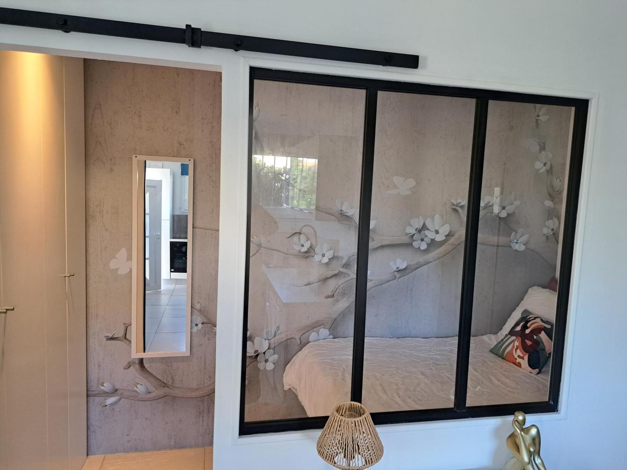 Seduisant Studio Avec Cour Privative La Crau Eksteriør billede